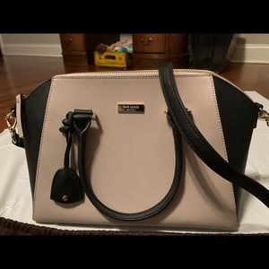 Like new Kate spade cross body purse